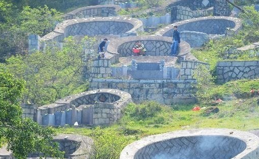 阴宅风水真能影响家族运势？风水大师实例解析  第1张