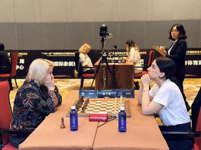 说明(2019全年开码结果记录)一带一路陕西世界女子国际象棋大师巅峰赛：第 5-6 轮比拼，谁能称霸古城西安？  第11张