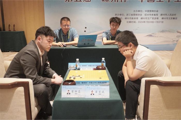 叙述(2023澳门资料大全免费老版)围棋争霸赛，李轩豪完胜芈昱廷挺进总决赛  第1张